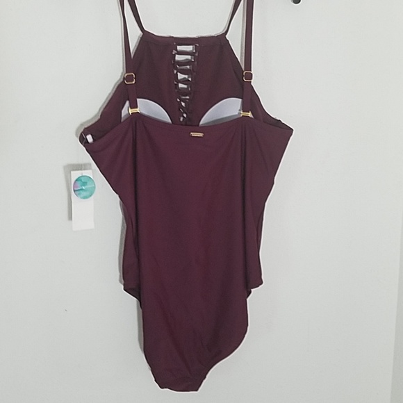 🆕 Raisins Curve One Piece Swimsuit in Maroon - Picture 4 of 7